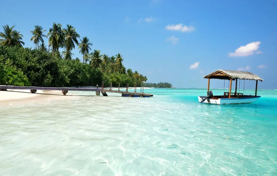 Himmafushi Island