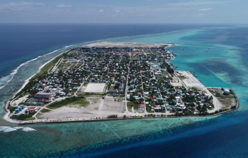 Thulusdhoo Island