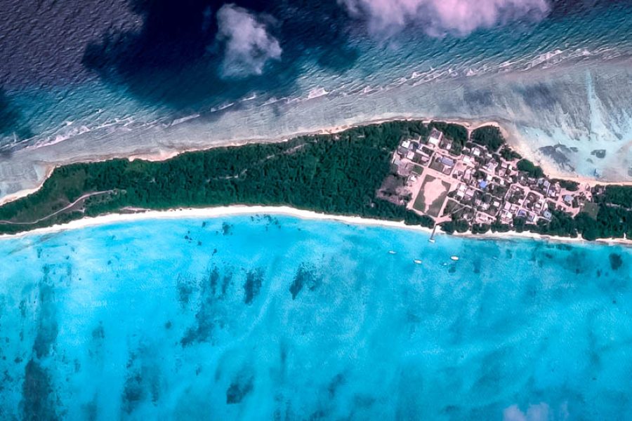 Fulhadhoo Local Island