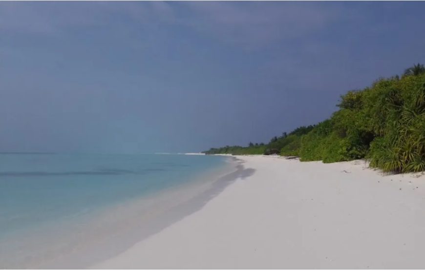 Fulhadhoo Local Island